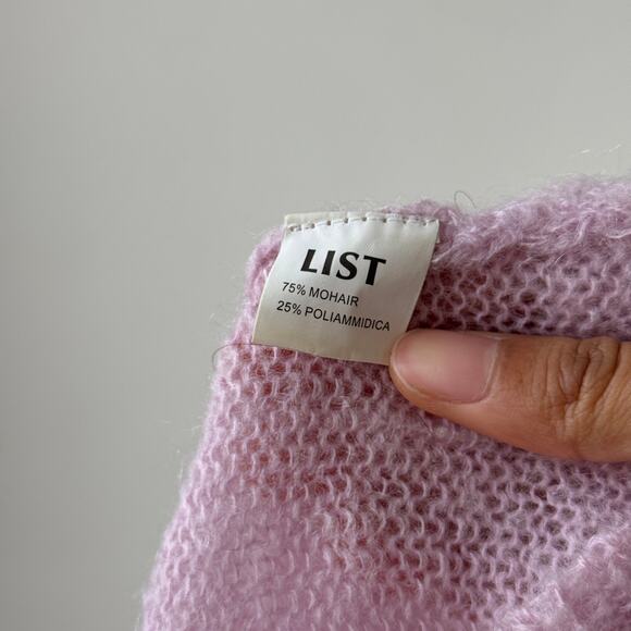 Vintage Euro pastel pink mohair halter knit fitted top made in Italy (S/M) - Picture 5 of 6